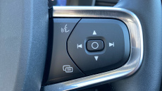 Volvo XC40 2.0 B3P Ultra Dark 5dr Auto Petrol Estate